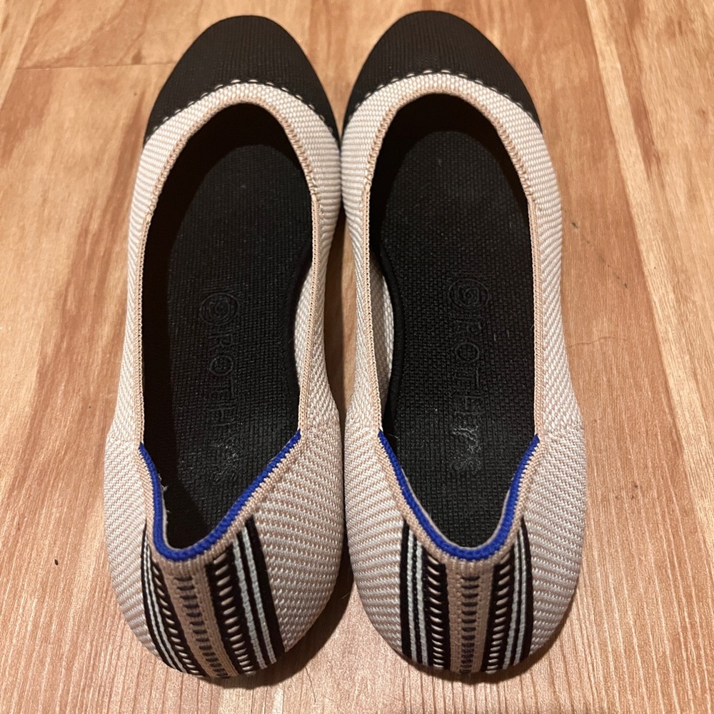 Rothy’s Size 9.5Womens Black and Tan